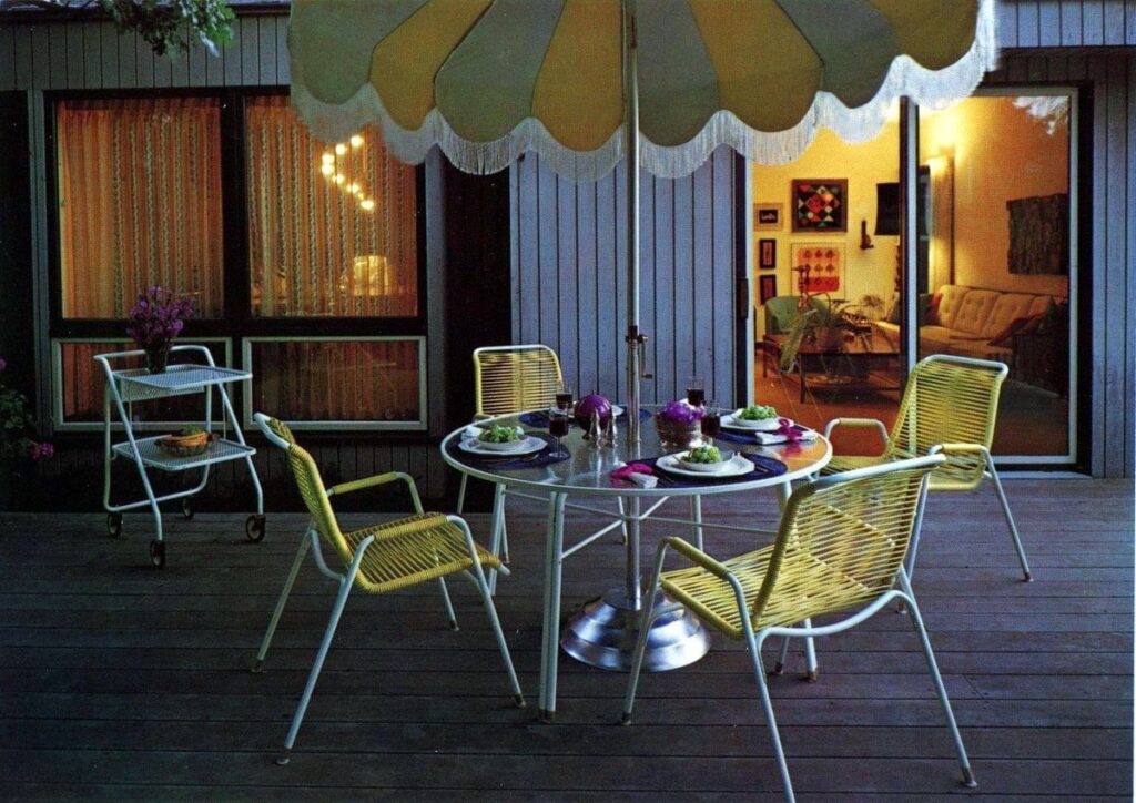 vintage outdoor furniture