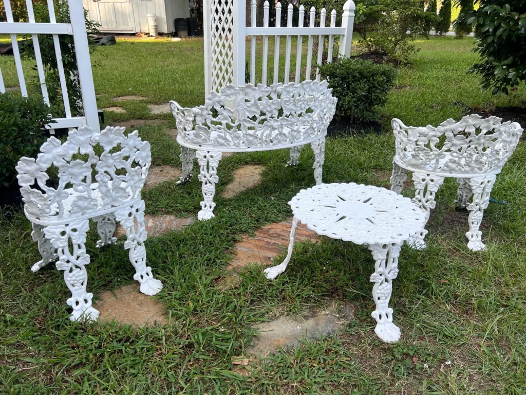 vintage outdoor furniture